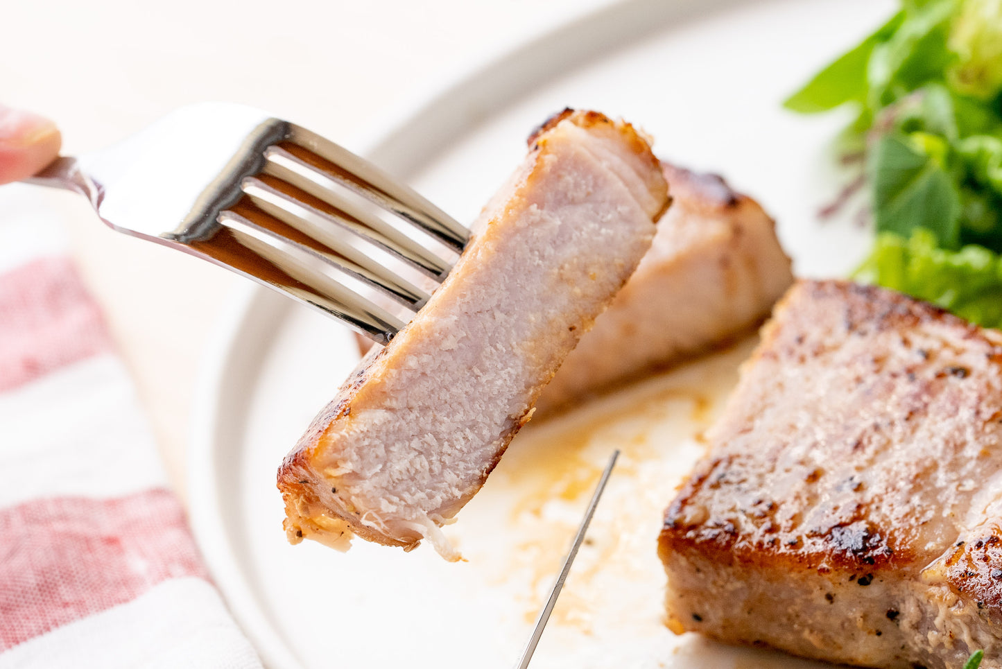 肉肉シャルキュトリ&ユーグレナ精肉セット <ソーセージ4種+ポークチョップ・ポークステーキ+ユーグレナロース肉・ユーグレナ肩ロース肉>