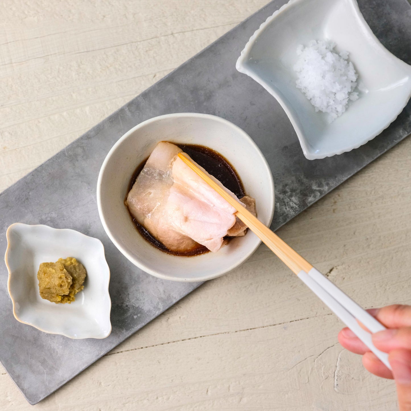 THE BUTA-SHABU SOUP BOX