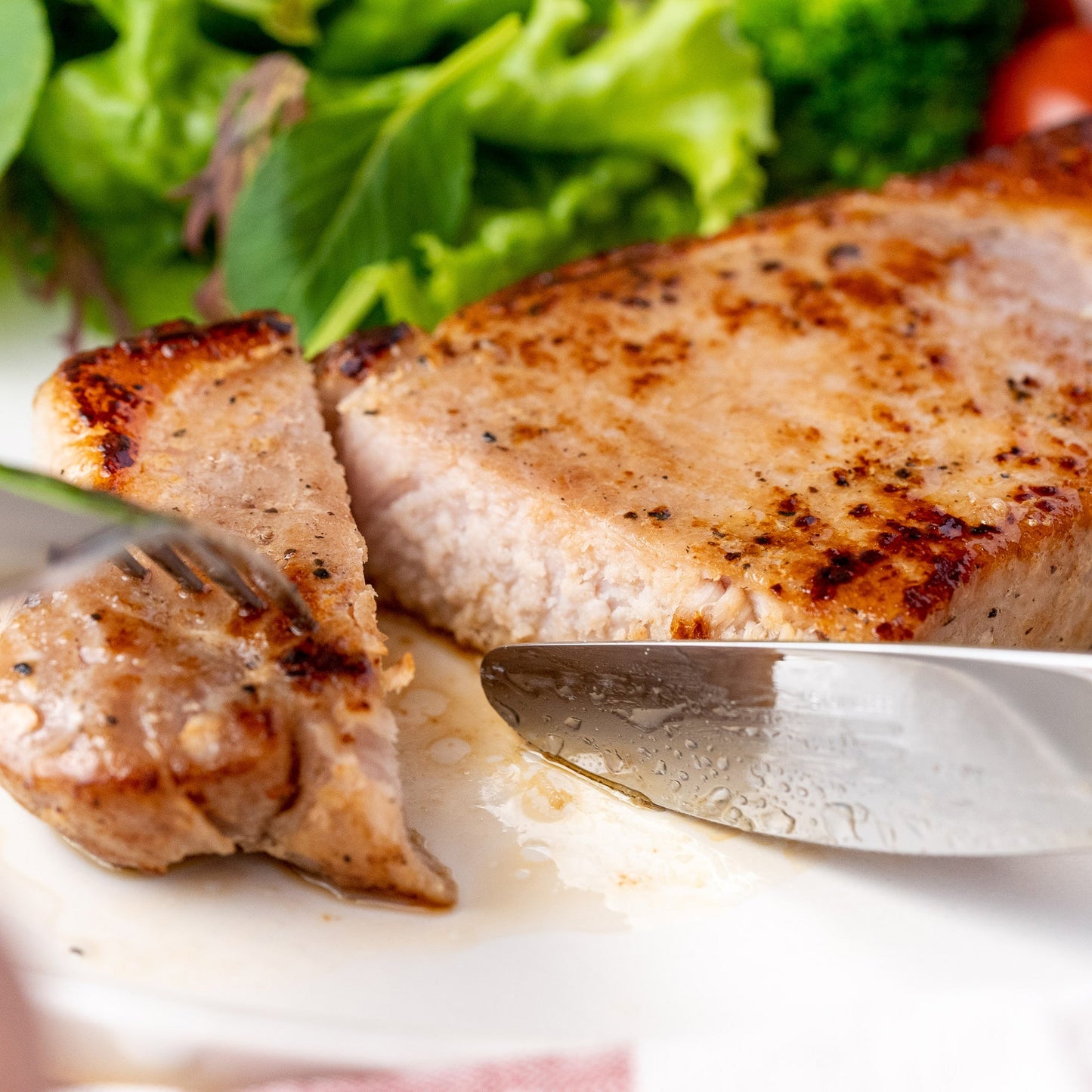 肉肉シャルキュトリ&ユーグレナ精肉セット <ソーセージ4種+ポークチョップ・ポークステーキ+ユーグレナロース肉・ユーグレナ肩ロース肉>